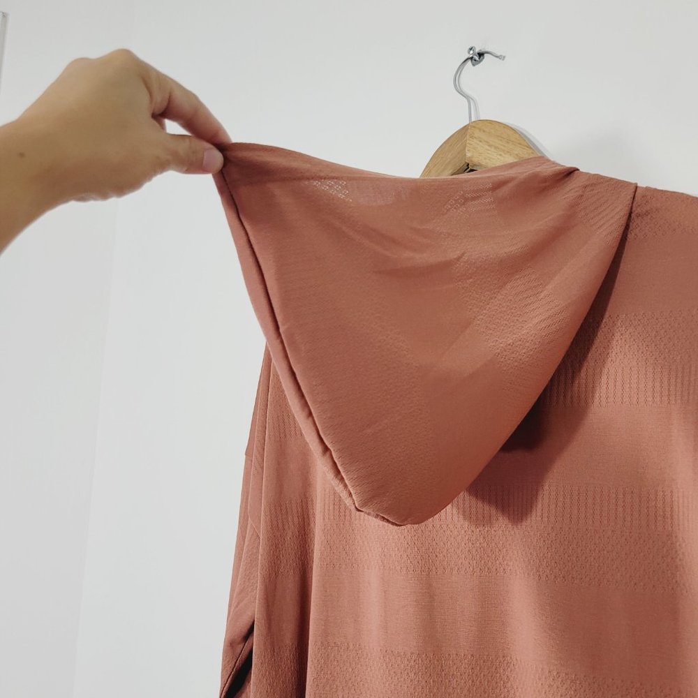Shambhala Long Sleeve Hooded Athletic Running Shirt Top Muted Peach Pink XL - Picture 8 of 11